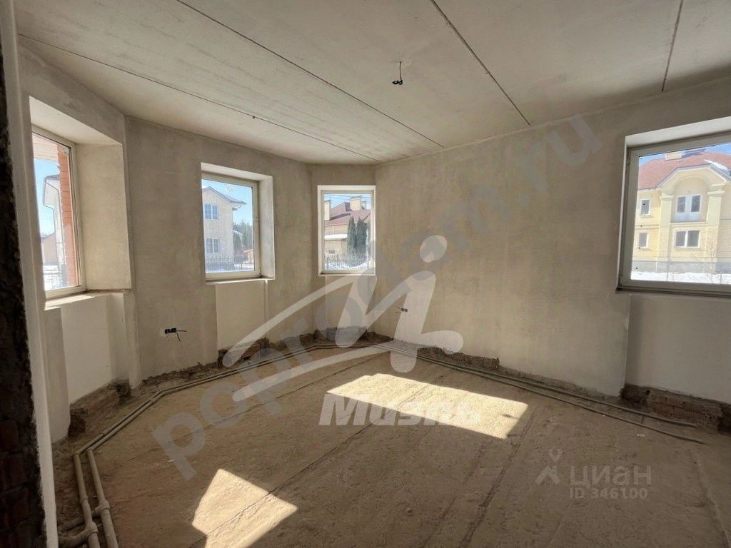 Дом в Москва Михайлово-Ярцевское поселение, с. Михайловское, Графская Усадьба мкр, 8 (270 кв.м)