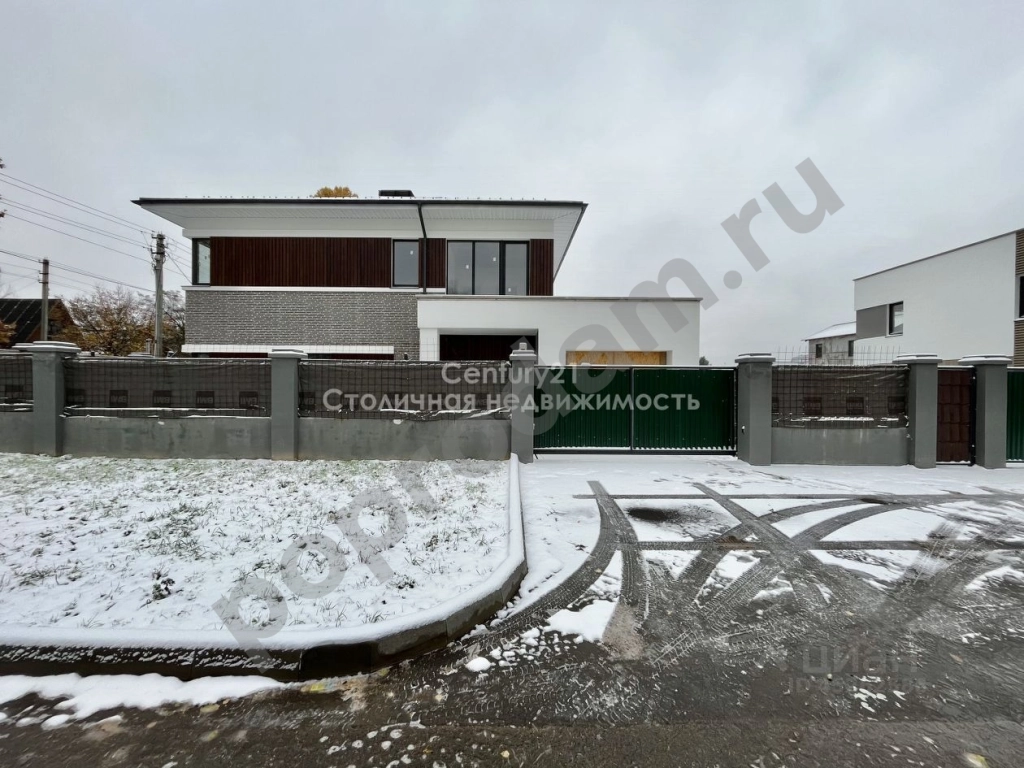 Дом в Москва Марушкинское поселение, д. Постниково, ул. Космическая, 50 (180 кв.м)