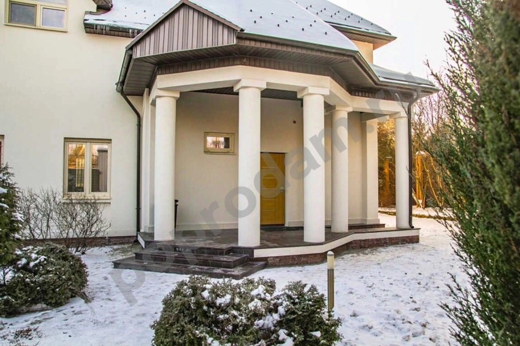 Дом в Москва Марушкинское поселение, д. Крекшино, ул. Свободы, 4 (280 кв.м)