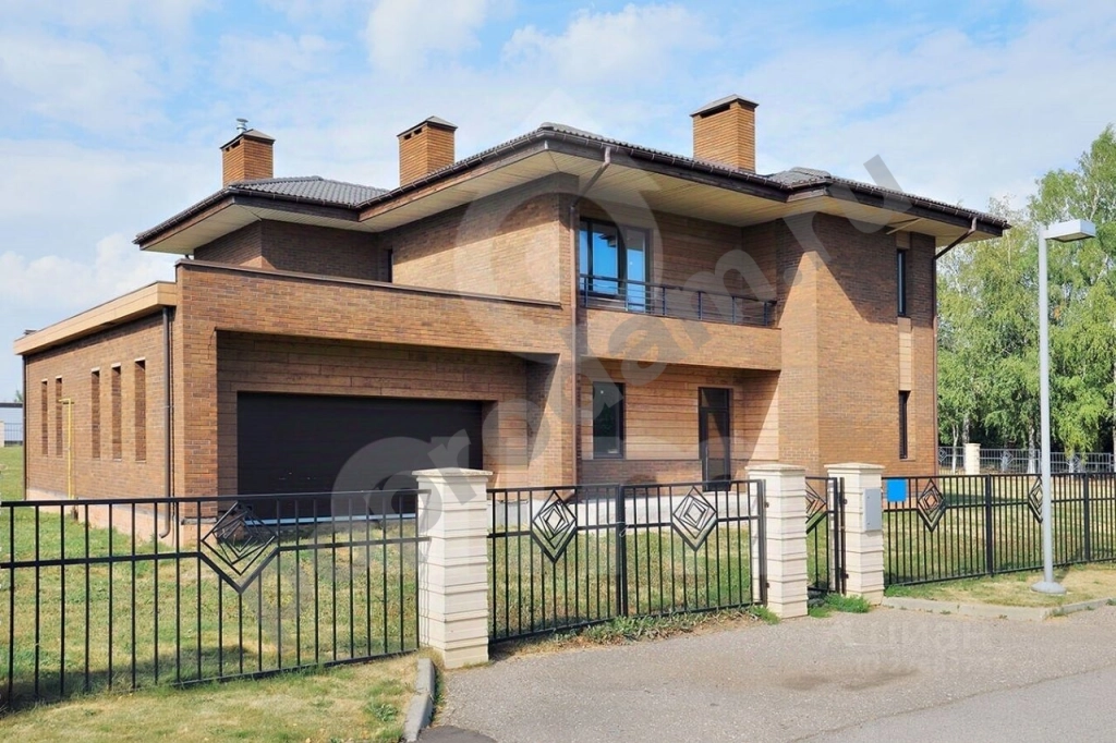 Дом в Москва Марушкинское поселение, д. Крекшино, Крекшино кп, 199/1 (353 кв.м)