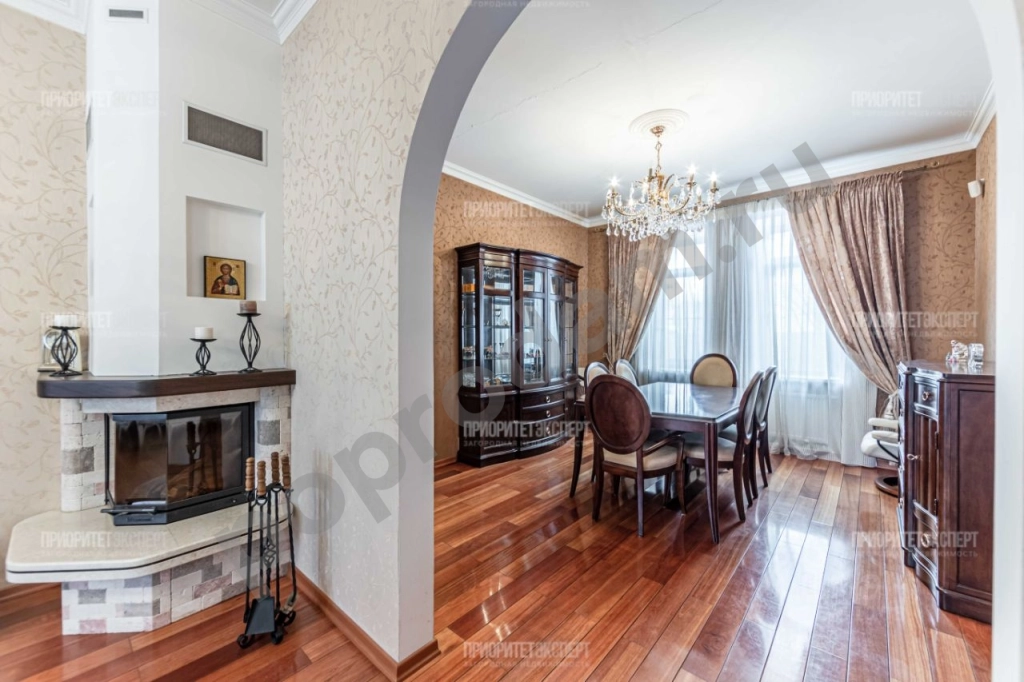 Дом в Москва Марушкинское поселение, д. Крекшино,  (300 кв.м)