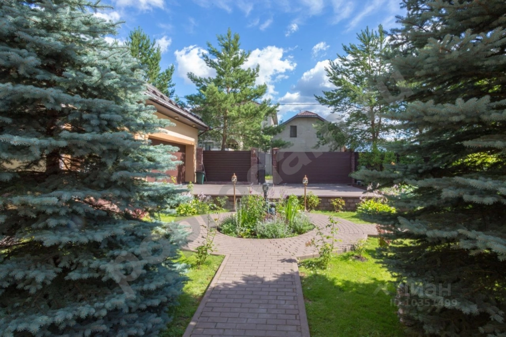 Дом в Москва Марушкинское поселение, д. Власово, Юбилейный кп,  (450 кв.м)