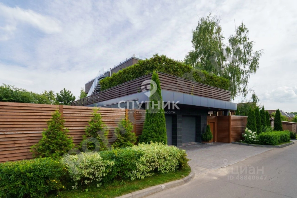 Дом в Москва Марушкинское поселение, д. Большое Свинорье, ул. Перспективная (375 кв.м)