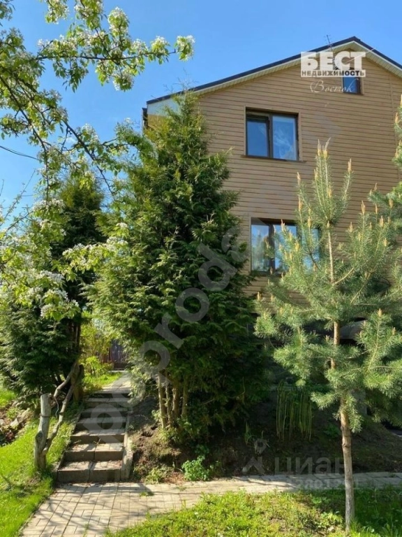 Дом в Москва Марушкинское поселение, д. Акиньшино, 4 (218 кв.м)