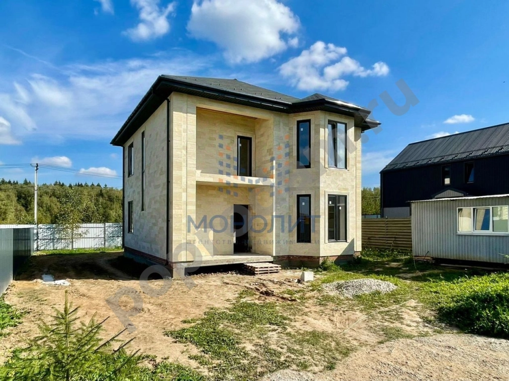 Дом в Москва Марушкинское поселение, д. Акиньшино, 201 (167 кв.м)