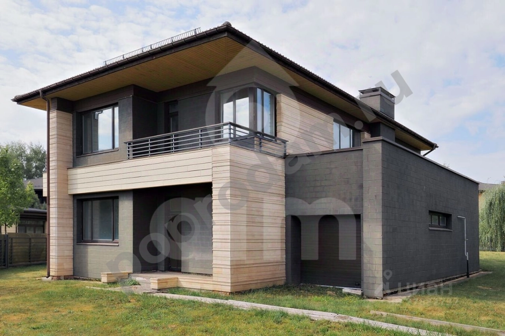 Дом в Москва Марушкинское поселение, № 103 кв-л,  (323 кв.м)