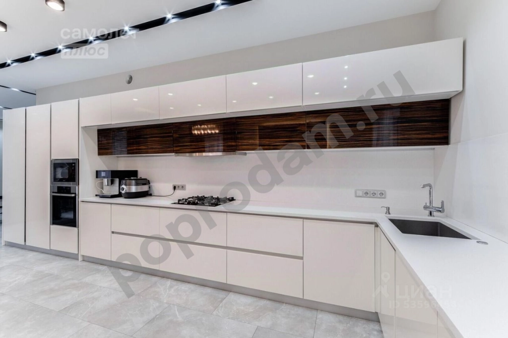 Дом в Москва Краснопахорское поселение, с. Былово, Русская Усадьба кп, 232 (585 кв.м)