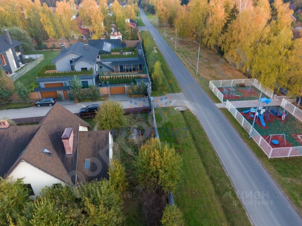 Дом в Москва Краснопахорское поселение, Полянка ДСК, 2 (265 кв.м)