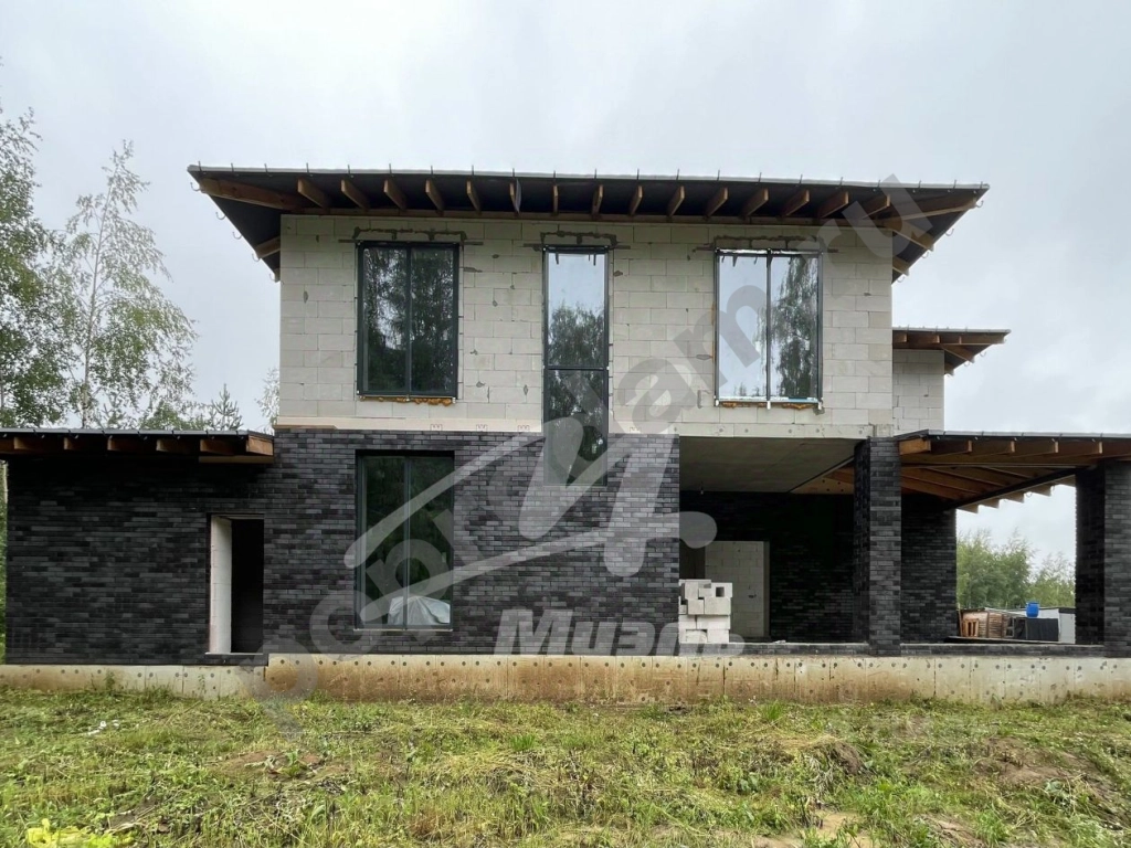 Дом в Москва Краснопахорское поселение, Лисья горка кп,  (323 кв.м)