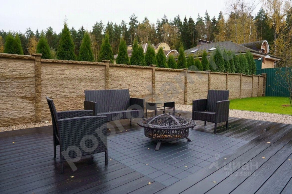 Дом в Москва Краснопахорское поселение, д. Софьино, ул. Луговая, 67 (453 кв.м)