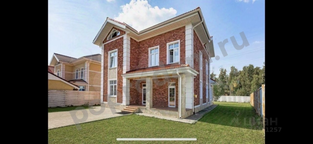 Дом в Москва Краснопахорское поселение, д. Софьино, ул. Березовая, 36 (310 кв.м)