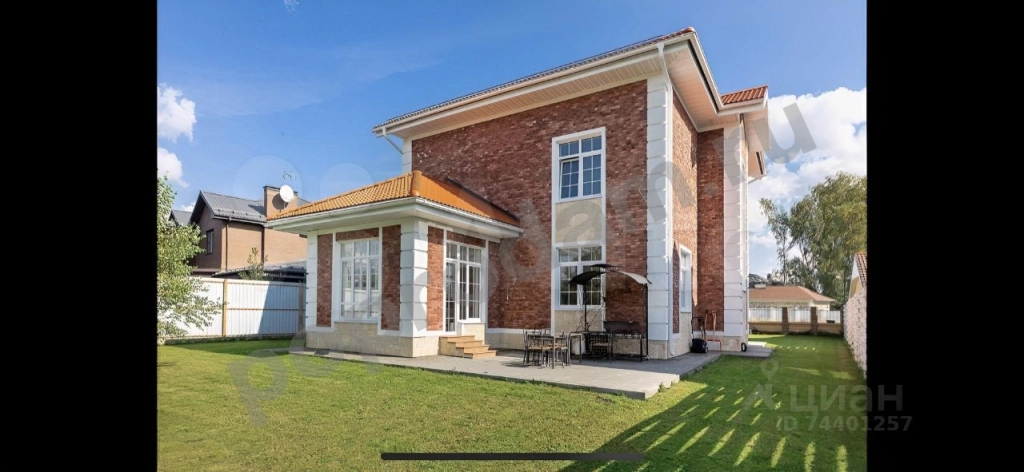 Дом в Москва Краснопахорское поселение, д. Софьино, ул. Березовая, 36 (310 кв.м)