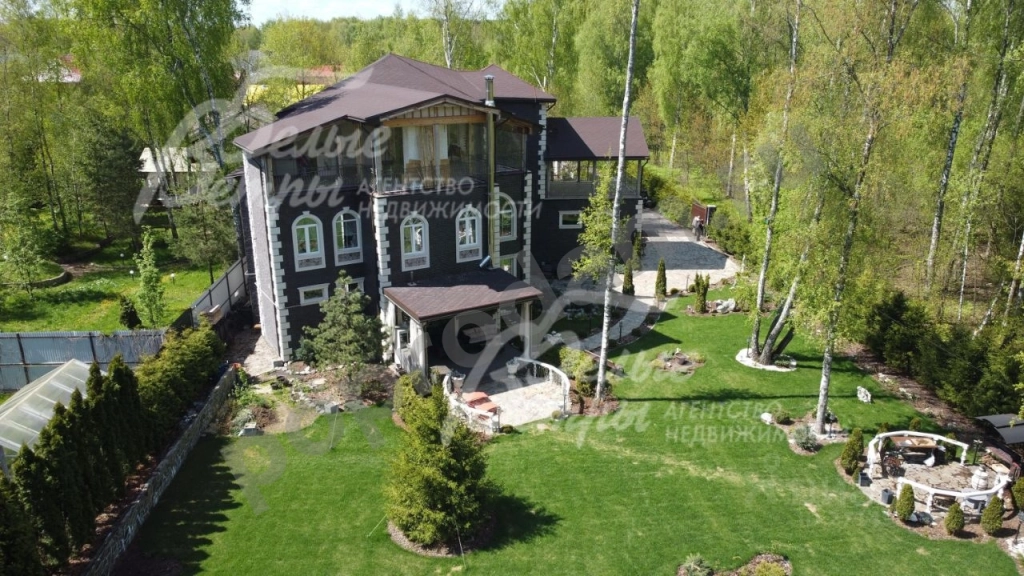 Дом в Москва Десеновское поселение, № 107 кв-л,  (720 кв.м)