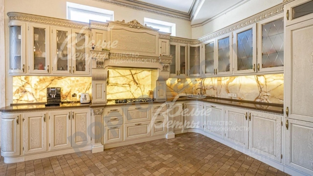 Дом в Москва Десеновское поселение, № 107 кв-л,  (720 кв.м)