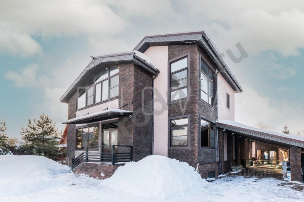 Дом в Москва Воскресенское поселение, СНТ Бархатная Роща тер.,  (231 кв.м)