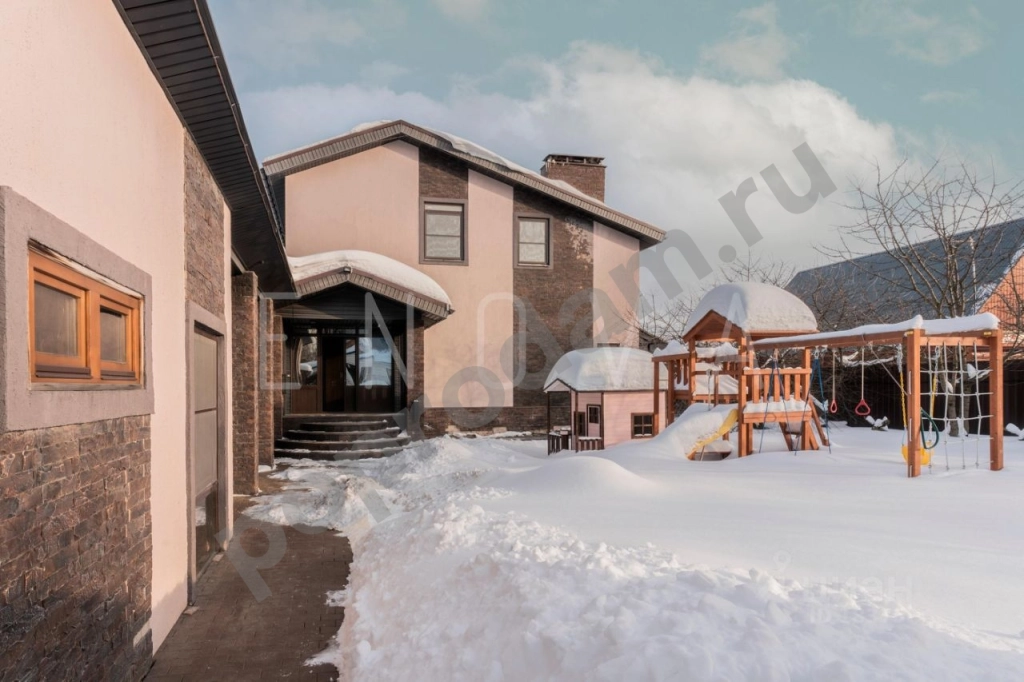 Дом в Москва Воскресенское поселение, СНТ Бархатная Роща тер.,  (231 кв.м)