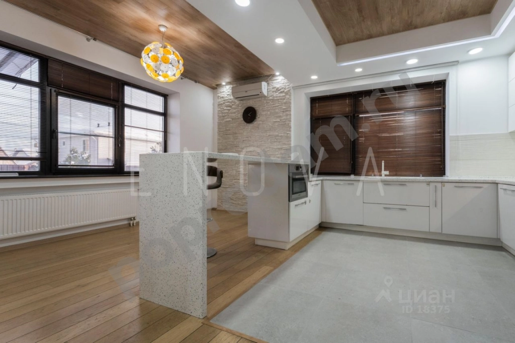 Дом в Москва Воскресенское поселение, СНТ Бархатная Роща тер.,  (231 кв.м)