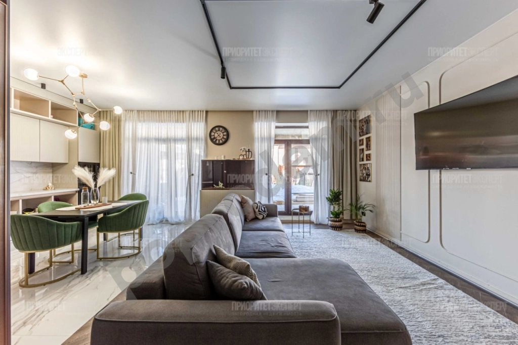 Дом в Москва Вороновское поселение, с. Никольское,  (200 кв.м)