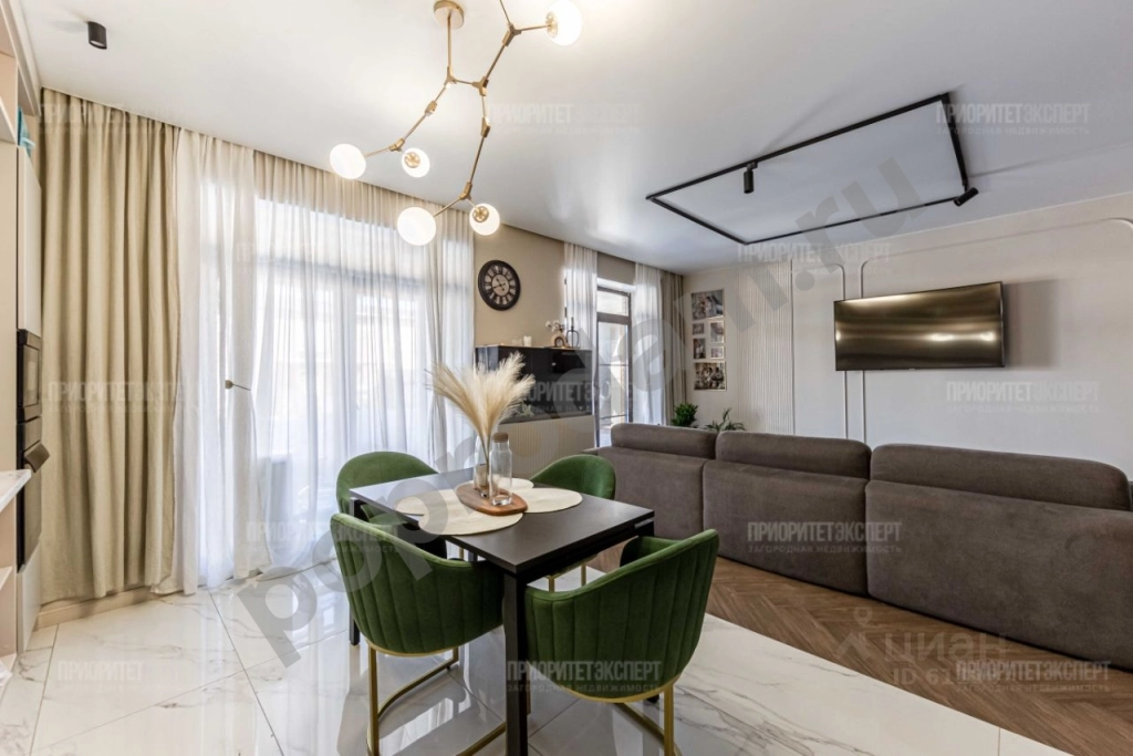 Дом в Москва Вороновское поселение, с. Никольское,  (200 кв.м)