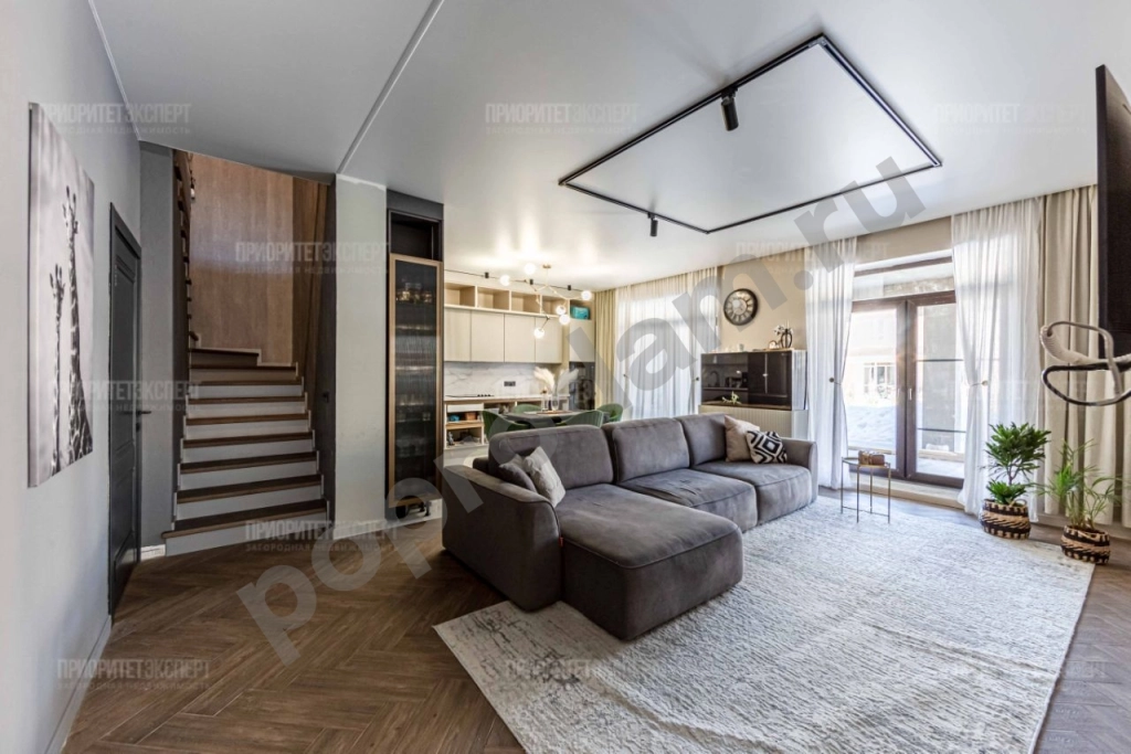 Дом в Москва Вороновское поселение, с. Никольское,  (200 кв.м)