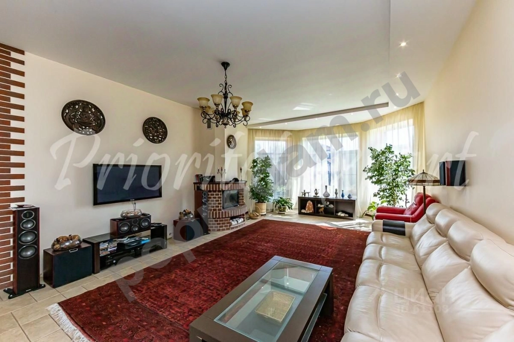 Дом в Москва Вороновское поселение, Никольские Озера кп, ул. Луговая (280 кв.м)