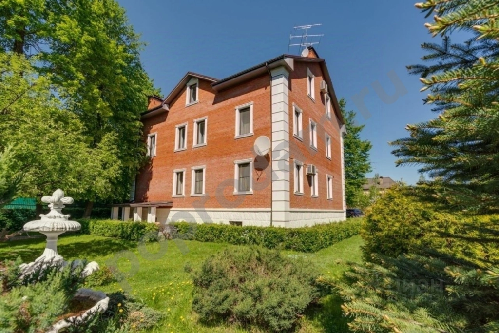 Дом в Москва Внуковское поселение, пос. Абабурово, ул. Ломоносова (770 кв.м)