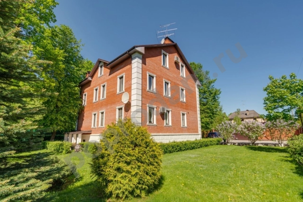 Дом в Москва Внуковское поселение, пос. Абабурово, ул. Ломоносова (770 кв.м)