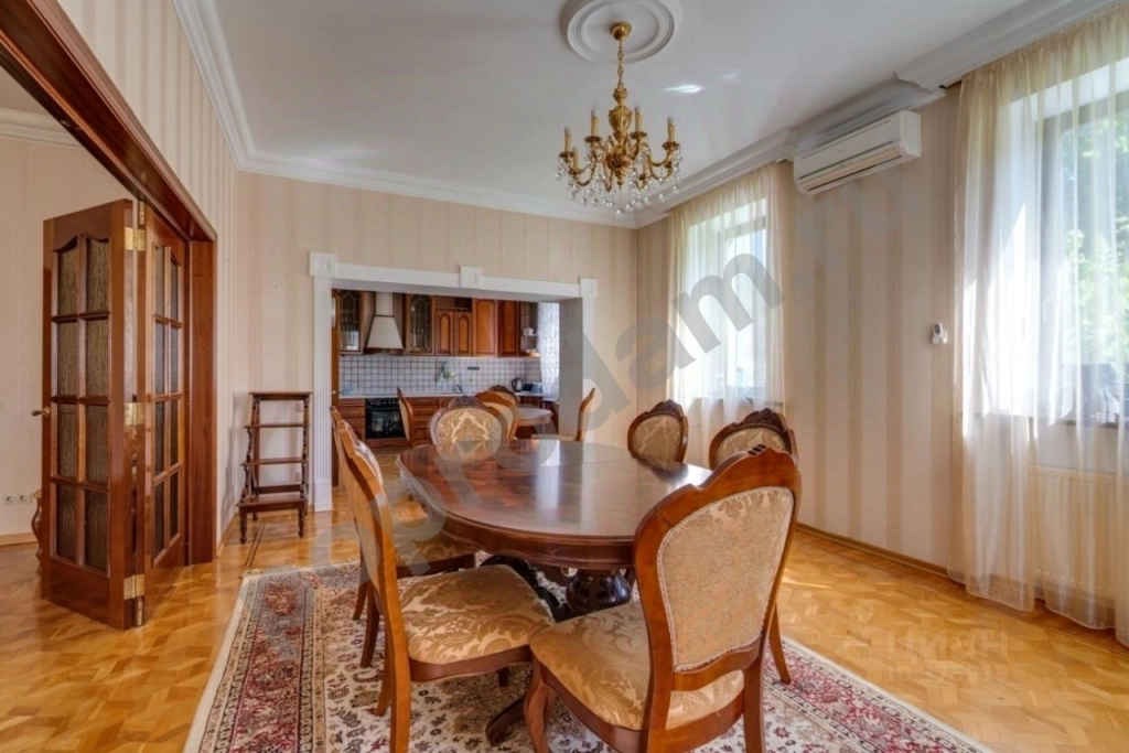 Дом в Москва Внуковское поселение, пос. Абабурово, ул. Ломоносова (770 кв.м)