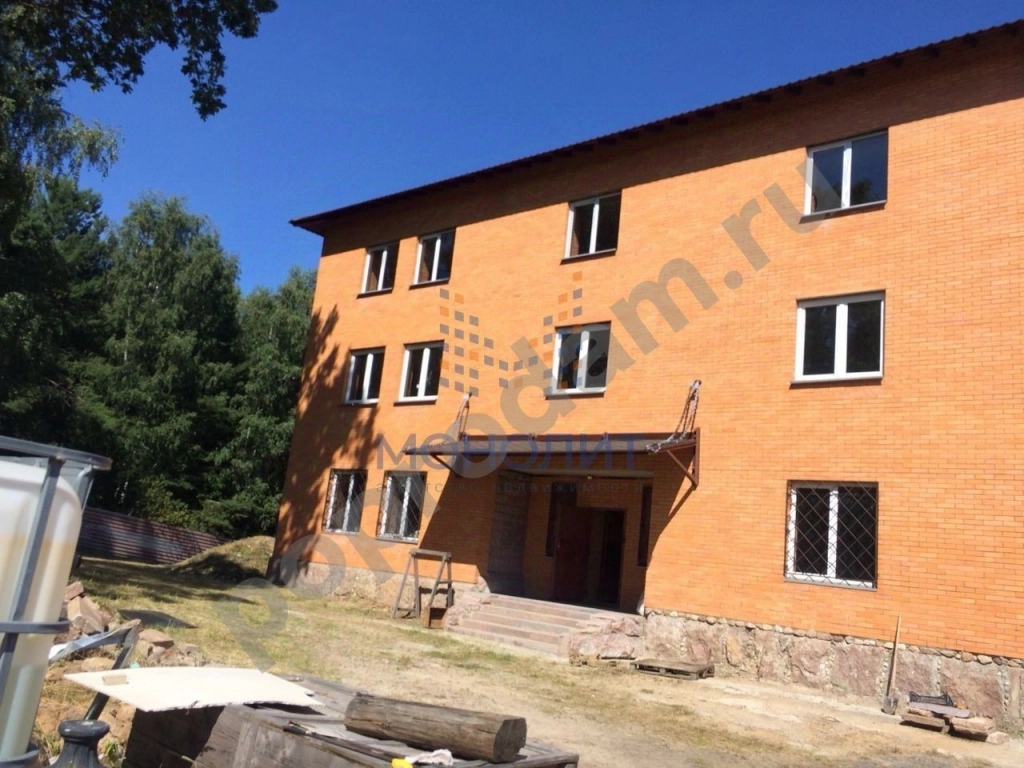 Дом в Москва Внуковское поселение, д. Изварино, ул. Ильинская, 40 (950 кв.м)