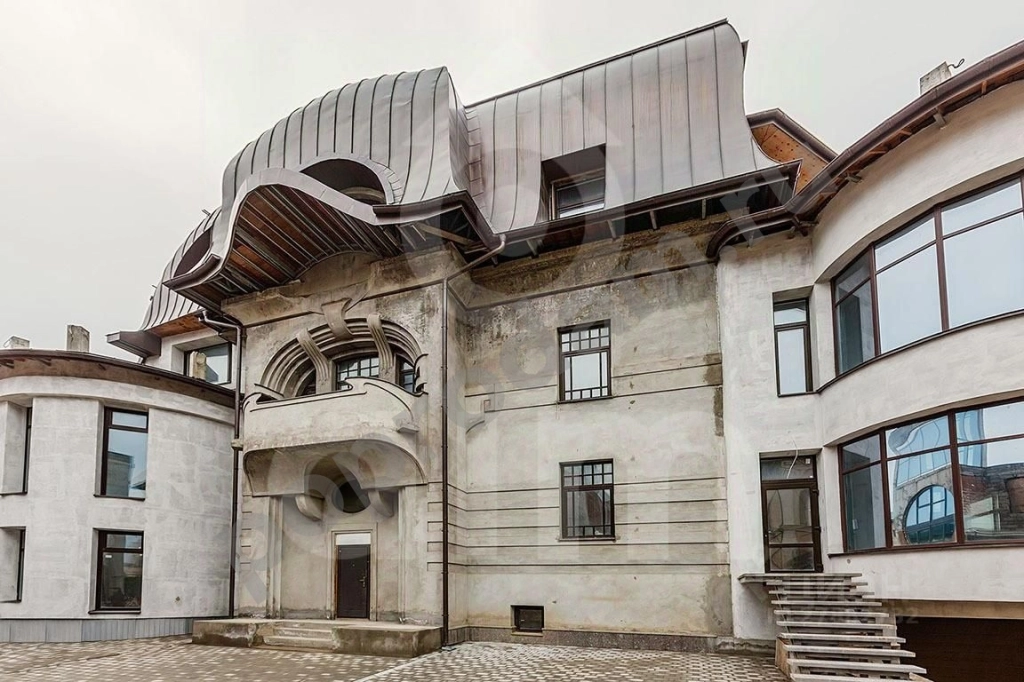 Дом в Москва 2-я Лыковская ул. (695 кв.м)