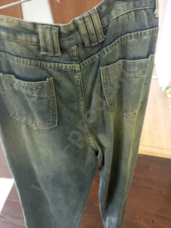 Джинсы женские