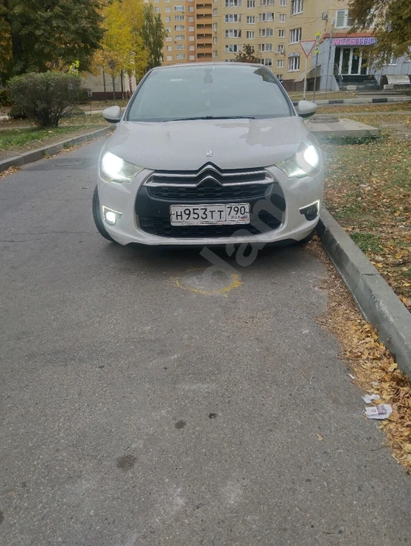 Продажа Citroen DS4, 2012 годКомплектация 1.6 THP (150 л/с) AT So Chic