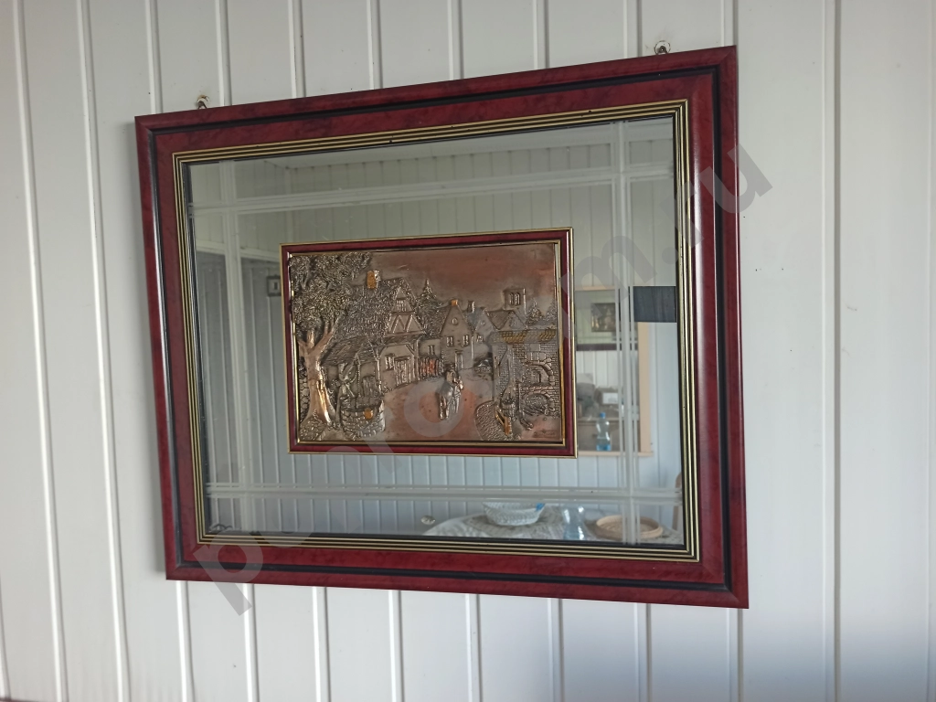 Картина медная  в зеркале 1 шт