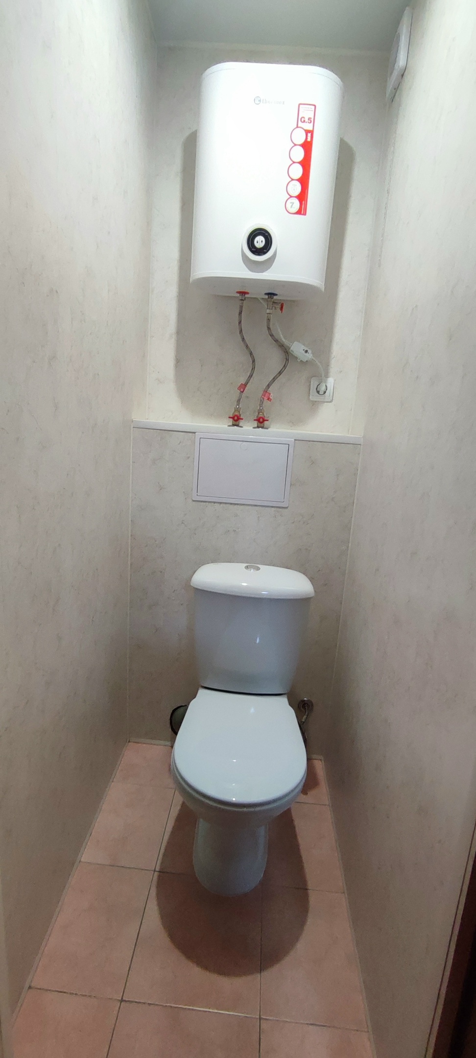 Ремонт ванных комнат, санузлов: туалет панелями (вместе с материалом)