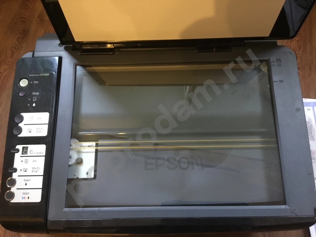 Принтер цветной EPSON CX7300