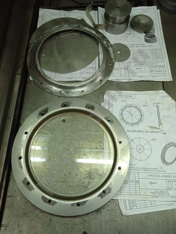 Иллюминаторы судовые