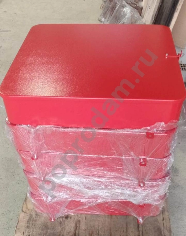 Ящик для хранения пожарного рукава с подвижной корзиной