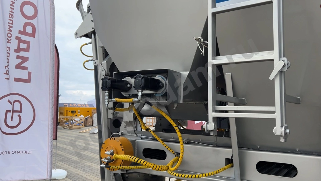 Автобетонозавод Shailer АБЗ-10 на шасси МАЗ