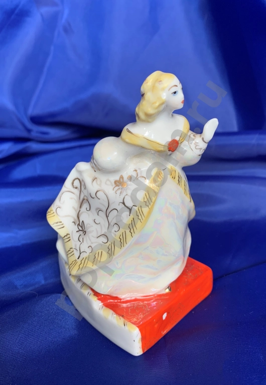 Золушка статуэтка ЛЗФИ