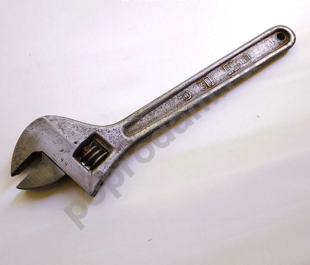 Разводной ключ на 30. СССР