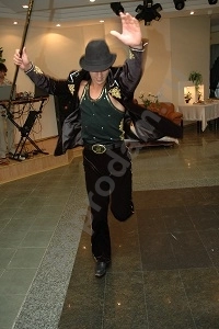 Зажигательный степ для вашего праздника