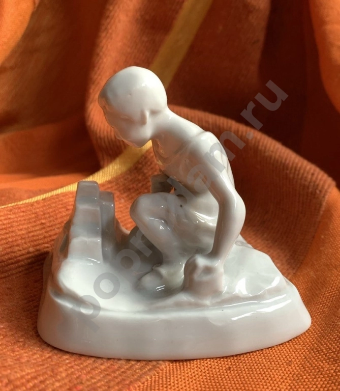Мальчик с кубиками статуэтка ДФЗ