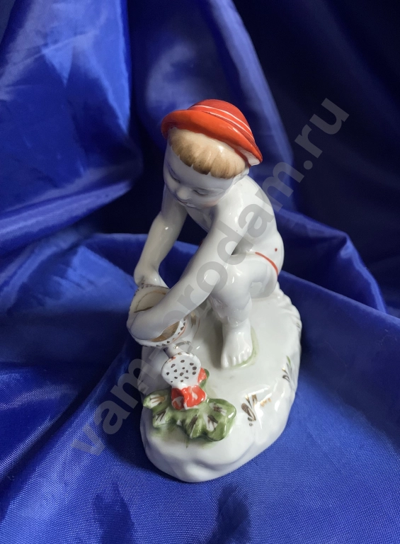 Юный садовод статуэтка ЛФЗ