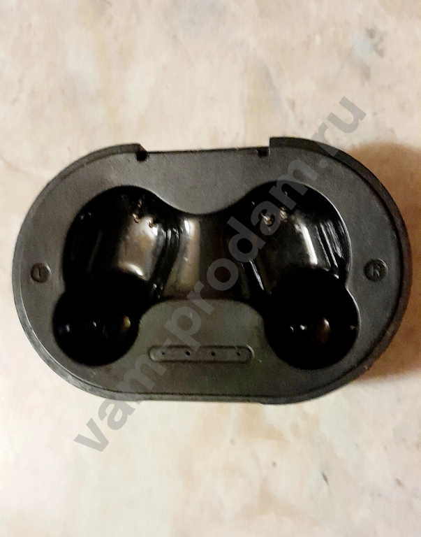 Отдам. Зapяднaя чacть кейса для беспроводных наушников