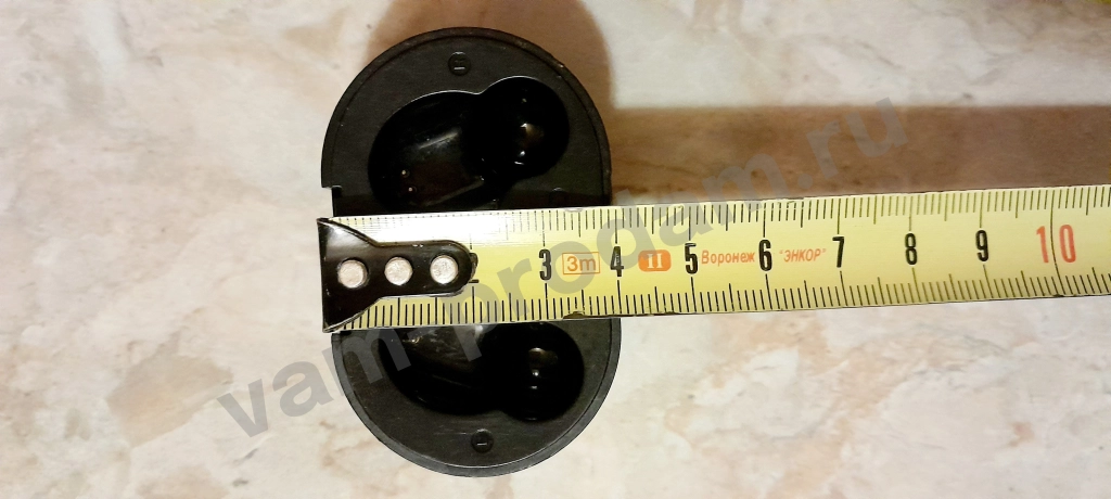 Отдам. Зapяднaя чacть кейса для беспроводных наушников