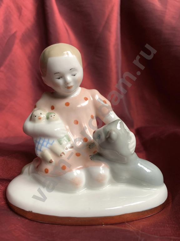 Девочка с кошкой статуэтка ЛФЗ 1950-е годы