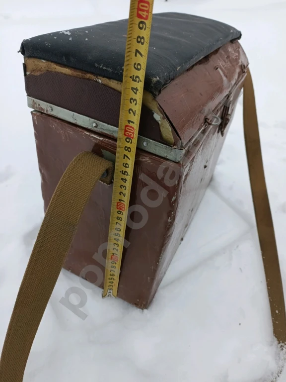 Ящик для рыбалки с сидушкой и застёжкой. Доставка