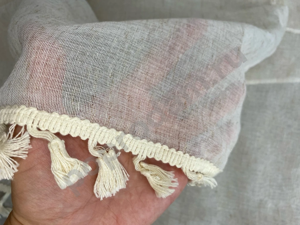 Короткая штора-кафе тюль с кисточками 150х40 2 шт