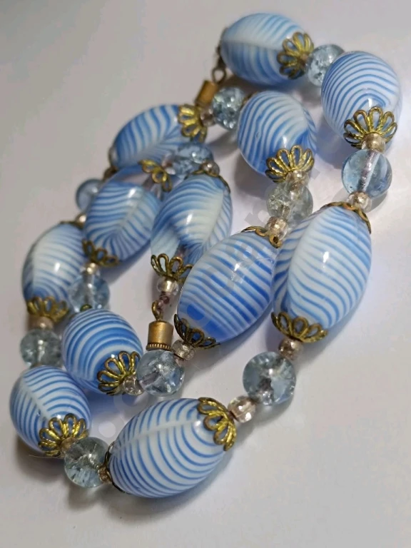 Старинные Бусы 1940-е. Чехия. Jablonex. Стекло.