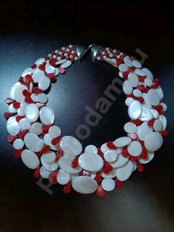 Крупные Бусы. Натуральный Перламутр. Натуральный Коралл. США. Маркировка.
